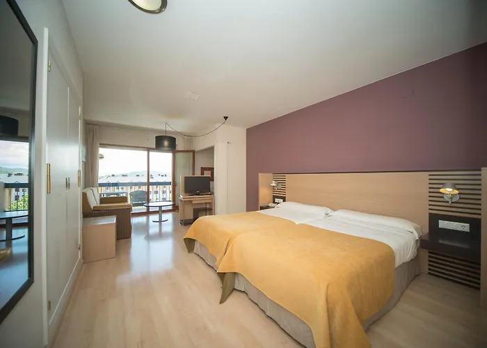 Oroel Hotel & Spa